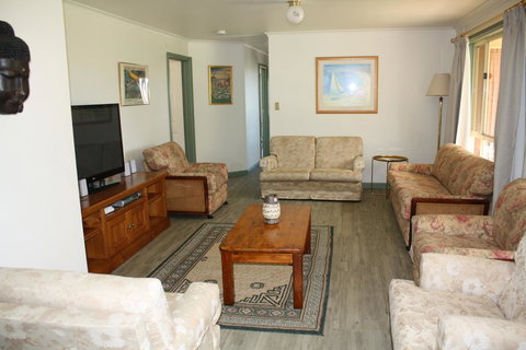 Maslin Beach House - Surfers Paradise Gold Coast 8
