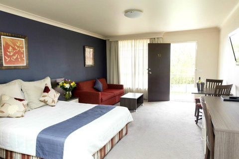 Bathurst Motor Inn - Surfers Paradise Gold Coast 1