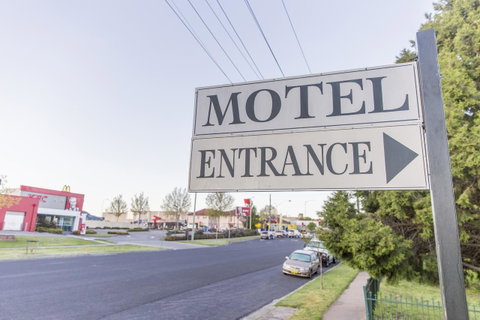 Bathurst Motor Inn - Surfers Paradise Gold Coast 35