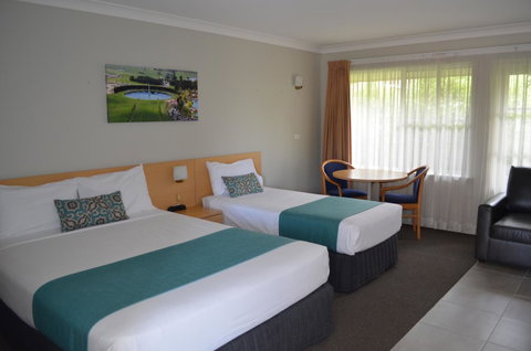 Bathurst Motor Inn - Surfers Paradise Gold Coast 18
