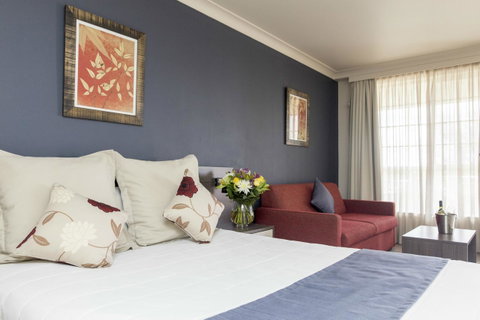 Bathurst Motor Inn - Surfers Paradise Gold Coast 10