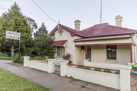 Bathurst Motor Inn - Surfers Paradise Gold Coast 30