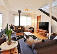 Hudson Bay  Basin View-Pet Friendly-15 Mins to Hyams Beach - Surfers Paradise Gold Coast