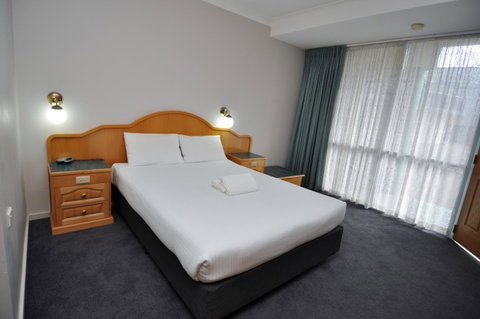 Hilton Beachfront Motel - Surfers Paradise Gold Coast 24