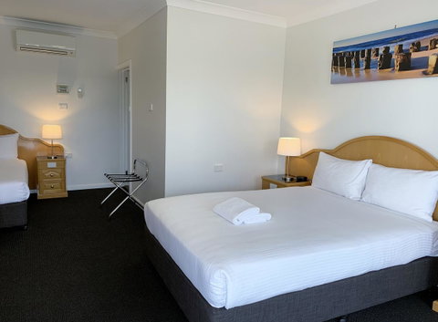Hilton Beachfront Motel - Surfers Paradise Gold Coast 2