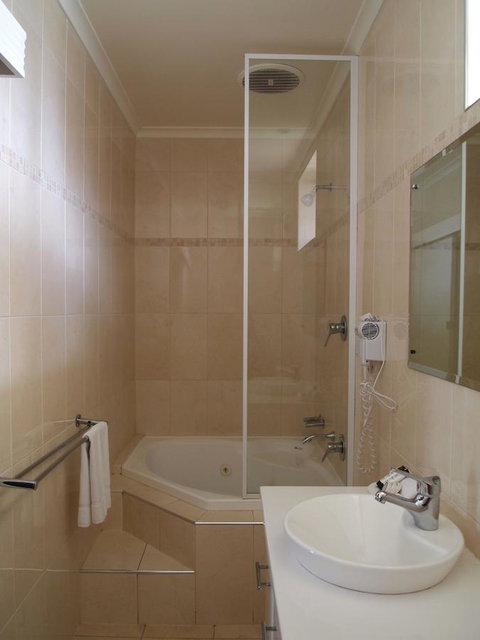 Hilton Beachfront Motel - Surfers Paradise Gold Coast 44