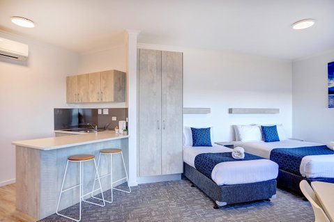 Limani Motel - Surfers Paradise Gold Coast 40