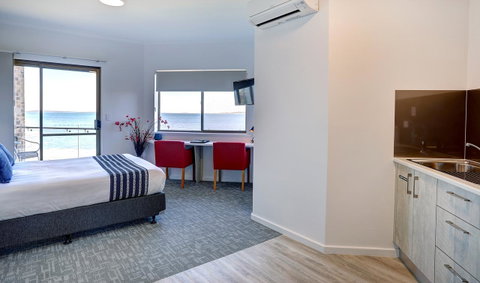 Limani Motel - Surfers Paradise Gold Coast 34
