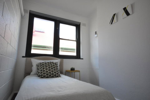 The One @ Henley Beach - Surfers Paradise Gold Coast 5