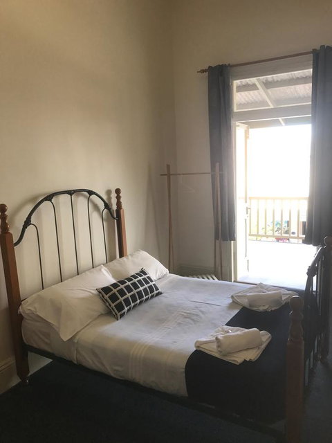 Grosvenor Hotel - Surfers Paradise Gold Coast 3