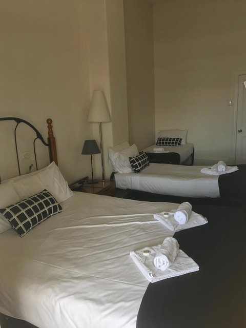 Grosvenor Hotel - Surfers Paradise Gold Coast 4