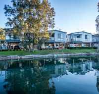 Jervis Bay Holiday Park - Surfers Paradise Gold Coast