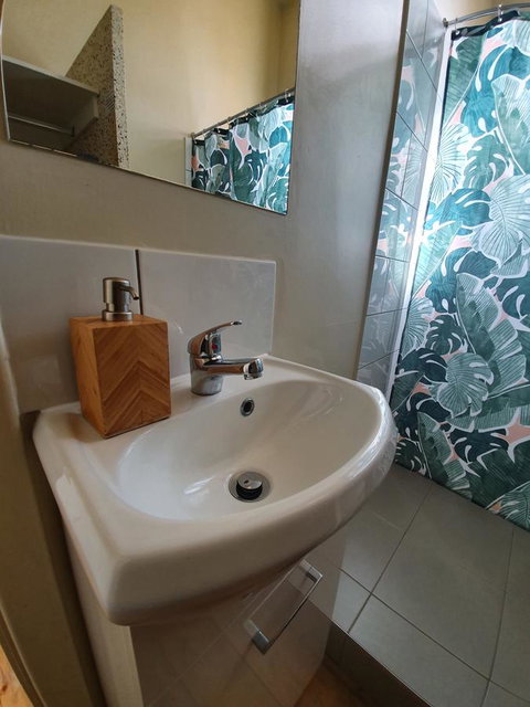 Pier Hotel Port Lincoln - Surfers Paradise Gold Coast 23