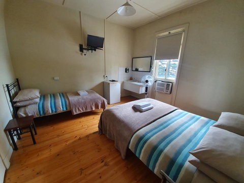 Pier Hotel Port Lincoln - Surfers Paradise Gold Coast 22