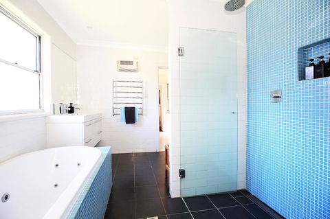 Culburra Beachhouse - Surfers Paradise Gold Coast 22