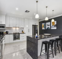 Accommodation on Lansell 2 - Surfers Paradise Gold Coast