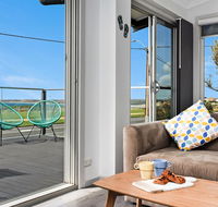 Sorrento - Aldinga Beach - Surfers Paradise Gold Coast