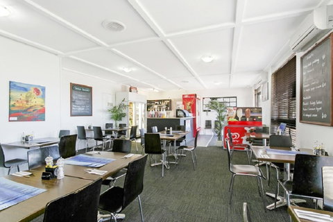 The Ocean Crest - Surfers Paradise Gold Coast 5