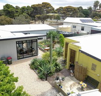 chargeo.stay cottage - Surfers Paradise Gold Coast