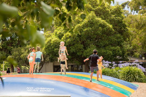Blue Lake Holiday Park - Surfers Paradise Gold Coast 5