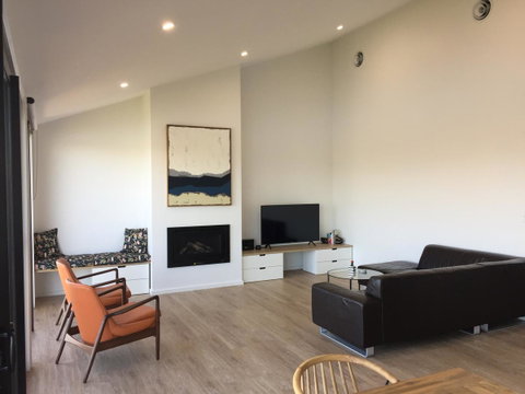 Casa Carrera - Surfers Paradise Gold Coast 8