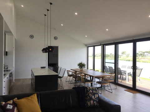 Casa Carrera - Surfers Paradise Gold Coast 6