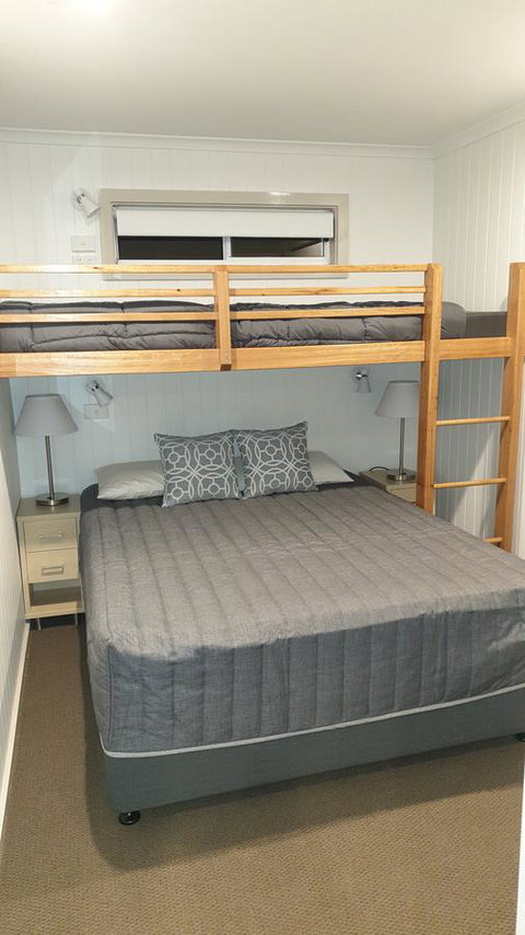 NRMA Victor Harbor Beachfront Holiday Park - Surfers Paradise Gold Coast 10