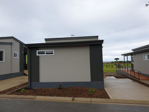 NRMA Victor Harbor Beachfront Holiday Park - Surfers Paradise Gold Coast 11