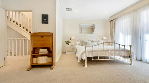 GOUGER 265 - Surfers Paradise Gold Coast 8