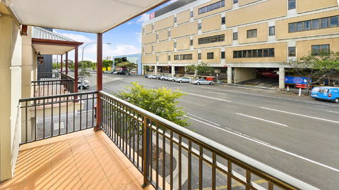 GOUGER 265 - Surfers Paradise Gold Coast 21