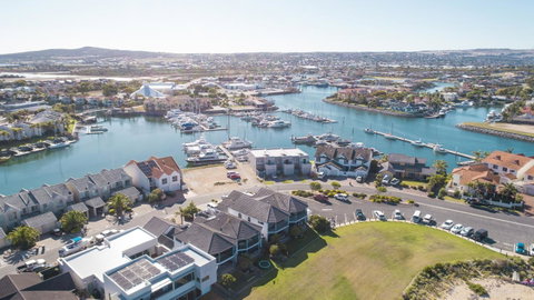 Mariners Cay Apartment - Surfers Paradise Gold Coast 1