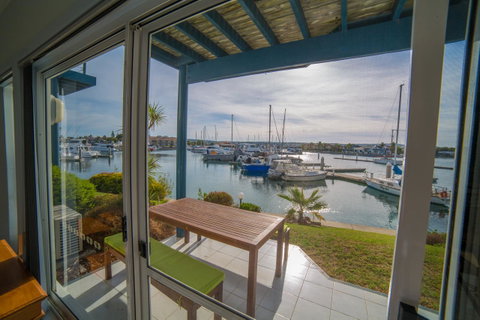 Marina Reflections - Surfers Paradise Gold Coast 7