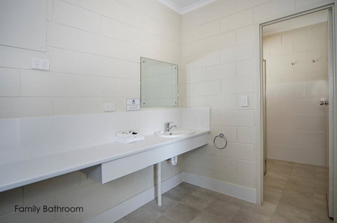 Victor Harbor City Inn - Surfers Paradise Gold Coast 14