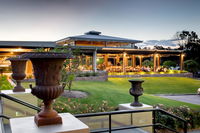 Book Pokolbin Accommodation Vacations Surfers Paradise Gold Coast Surfers Paradise Gold Coast