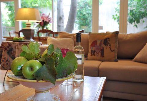 Athelney Cottage Bed And Breakfast - Surfers Paradise Gold Coast 7