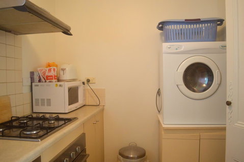 Athelney Cottage Bed And Breakfast - Surfers Paradise Gold Coast 22