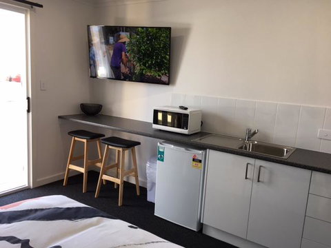 Port Lincoln Shark Apartment 2 - Surfers Paradise Gold Coast 14