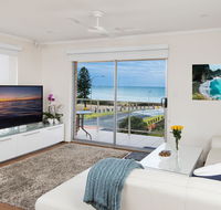 Stylish 3 Bedroom Beachview Apartment - Surfers Paradise Gold Coast