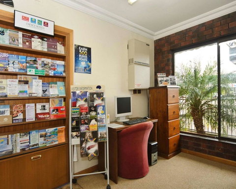 Comfort Inn Victor Harbor - Surfers Paradise Gold Coast 2