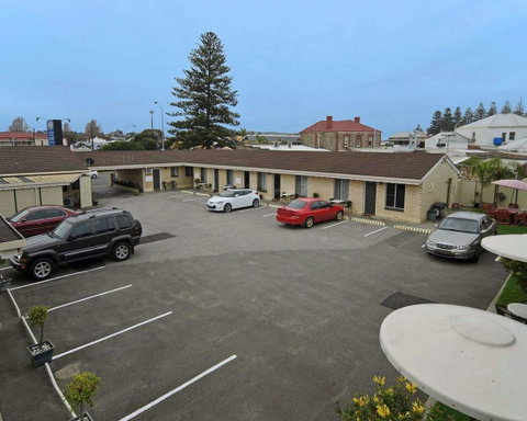 Comfort Inn Victor Harbor - Surfers Paradise Gold Coast 13