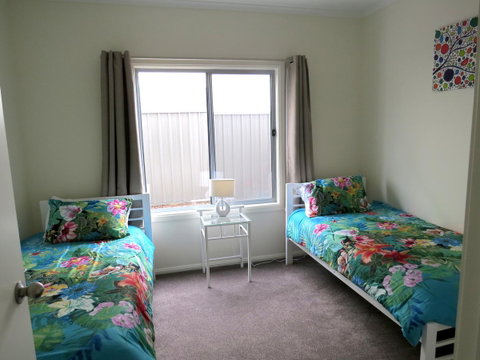 38 Wright Tce Encounter Bay - Surfers Paradise Gold Coast 11