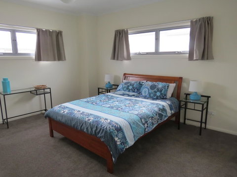 38 Wright Tce Encounter Bay - Surfers Paradise Gold Coast 8
