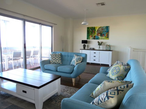 38 Wright Tce Encounter Bay - Surfers Paradise Gold Coast 13