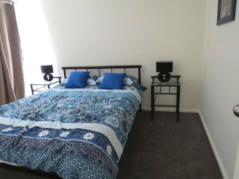 38 Wright Tce Encounter Bay - Surfers Paradise Gold Coast 6