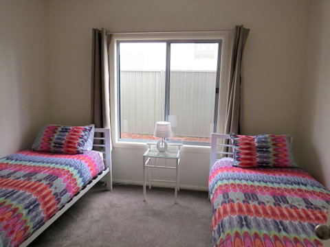 38 Wright Tce Encounter Bay - Surfers Paradise Gold Coast 10