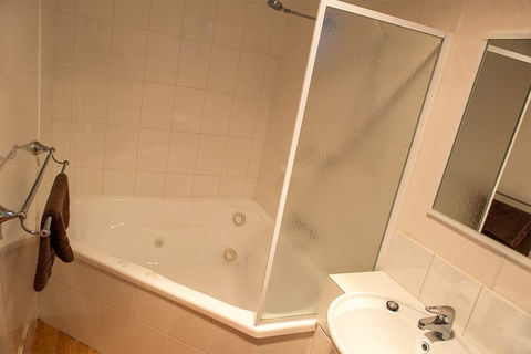 Kalganyi Holiday Park - Surfers Paradise Gold Coast 2
