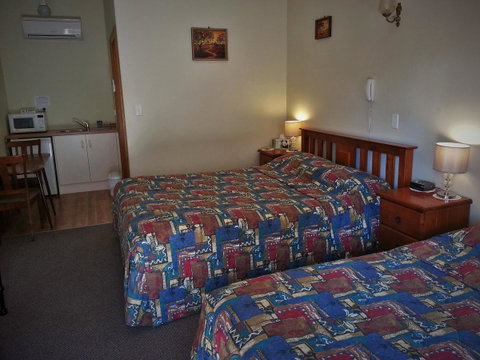 Sonbern Lodge Motel - Surfers Paradise Gold Coast 25