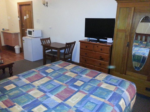 Sonbern Lodge Motel - Surfers Paradise Gold Coast 23