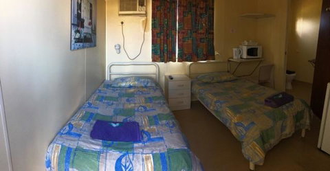A1Cabins - Surfers Paradise Gold Coast 4
