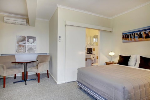 Navigators Motel & Diner - Surfers Paradise Gold Coast 3